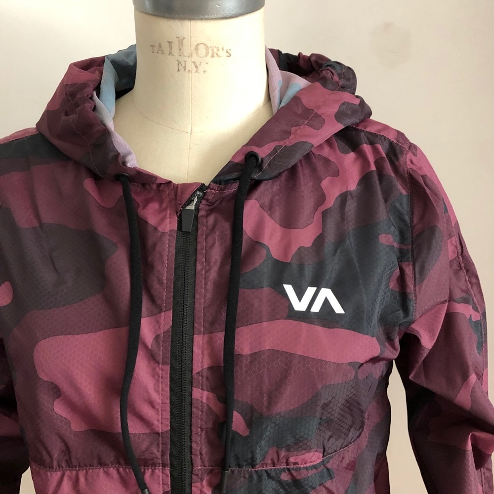 RVCA SPORT Camouflage Hexstop Jacket, Small